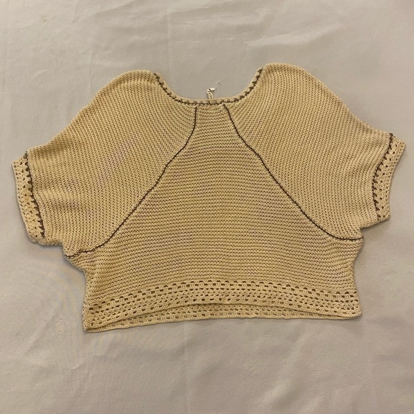 WILLOW & CLAY Knit Cropped Blouse with Metal Chain Detail, XS - Picture 7 of 7